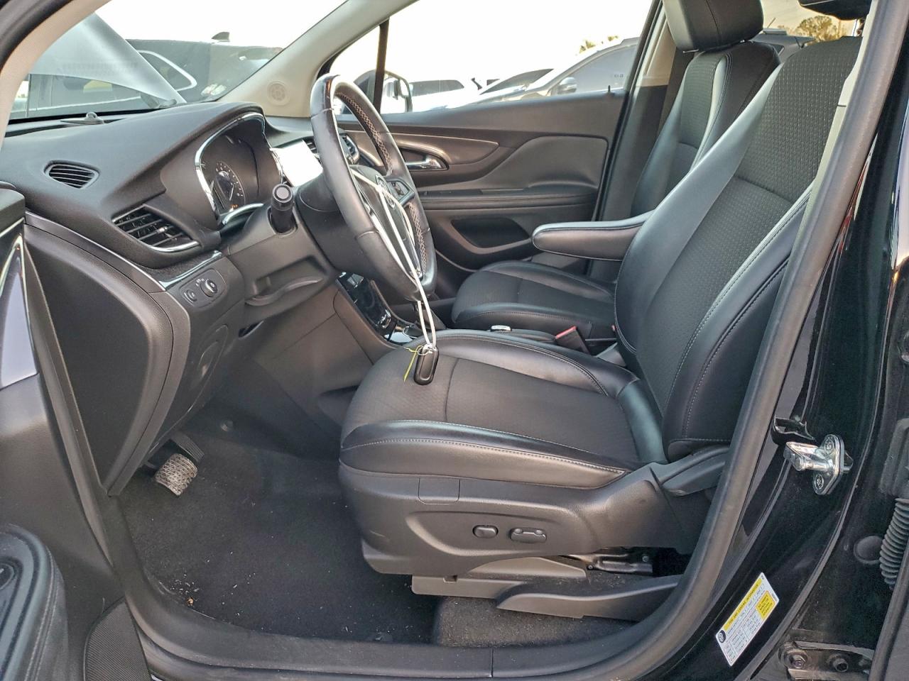 2019 BUICK ENCORE PREFERRED photo 7