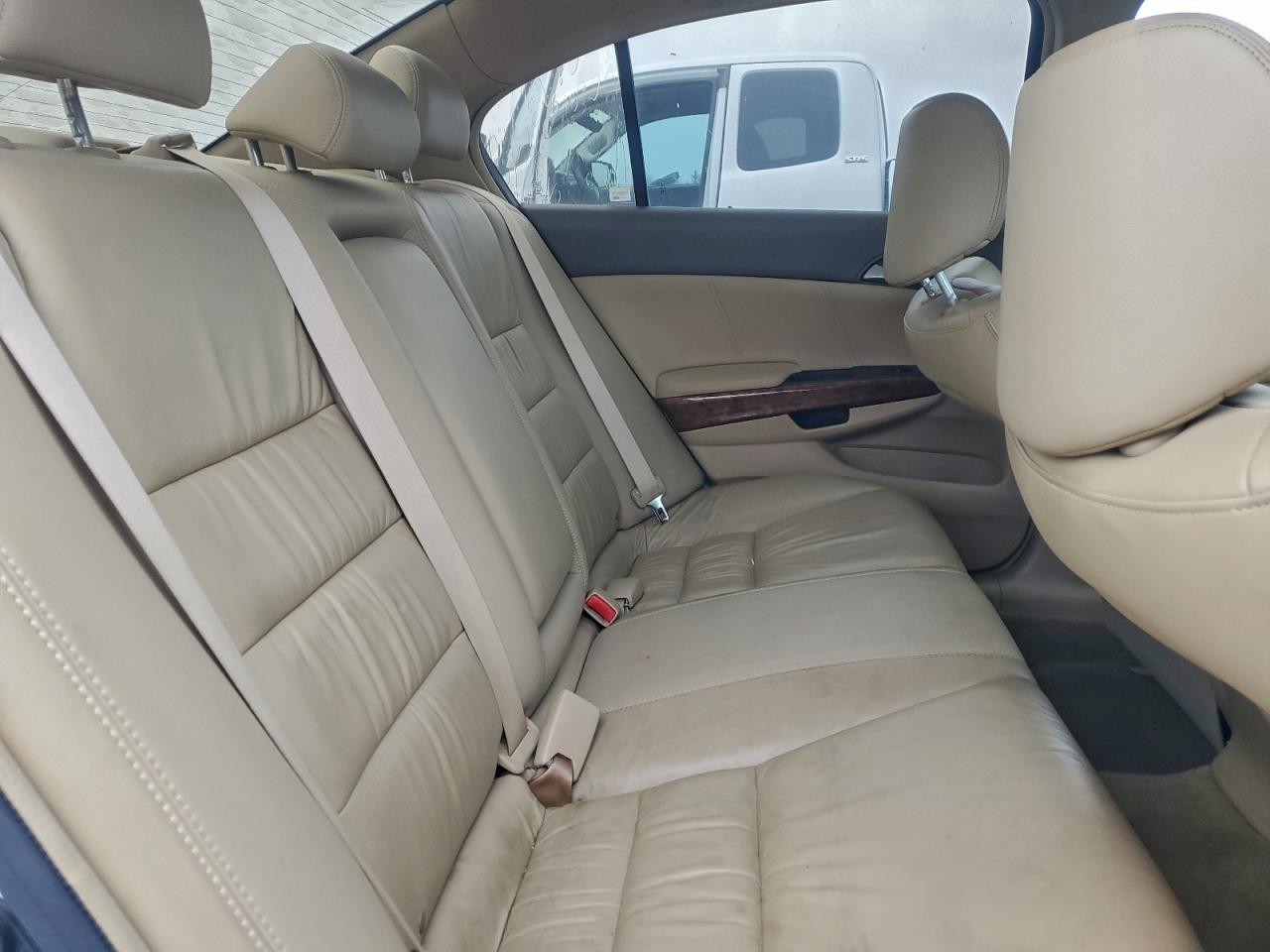 2008 HONDA ACCORD EXL photo 10