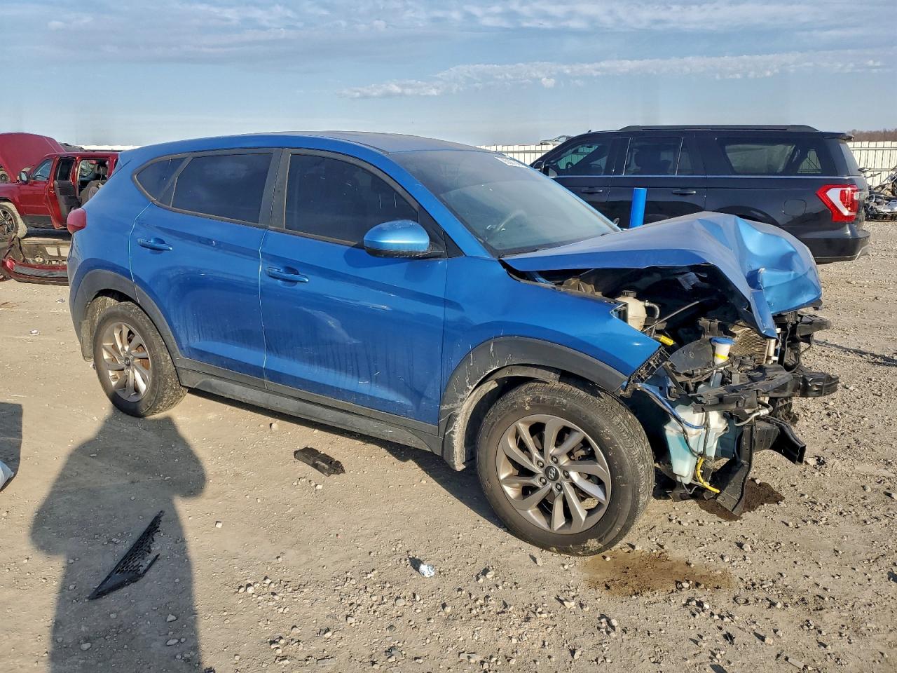 2018 HYUNDAI TUCSON SE photo 4