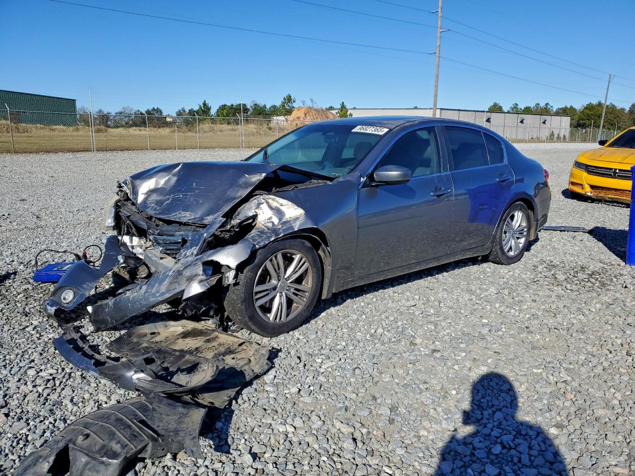 2013 INFINITI G37