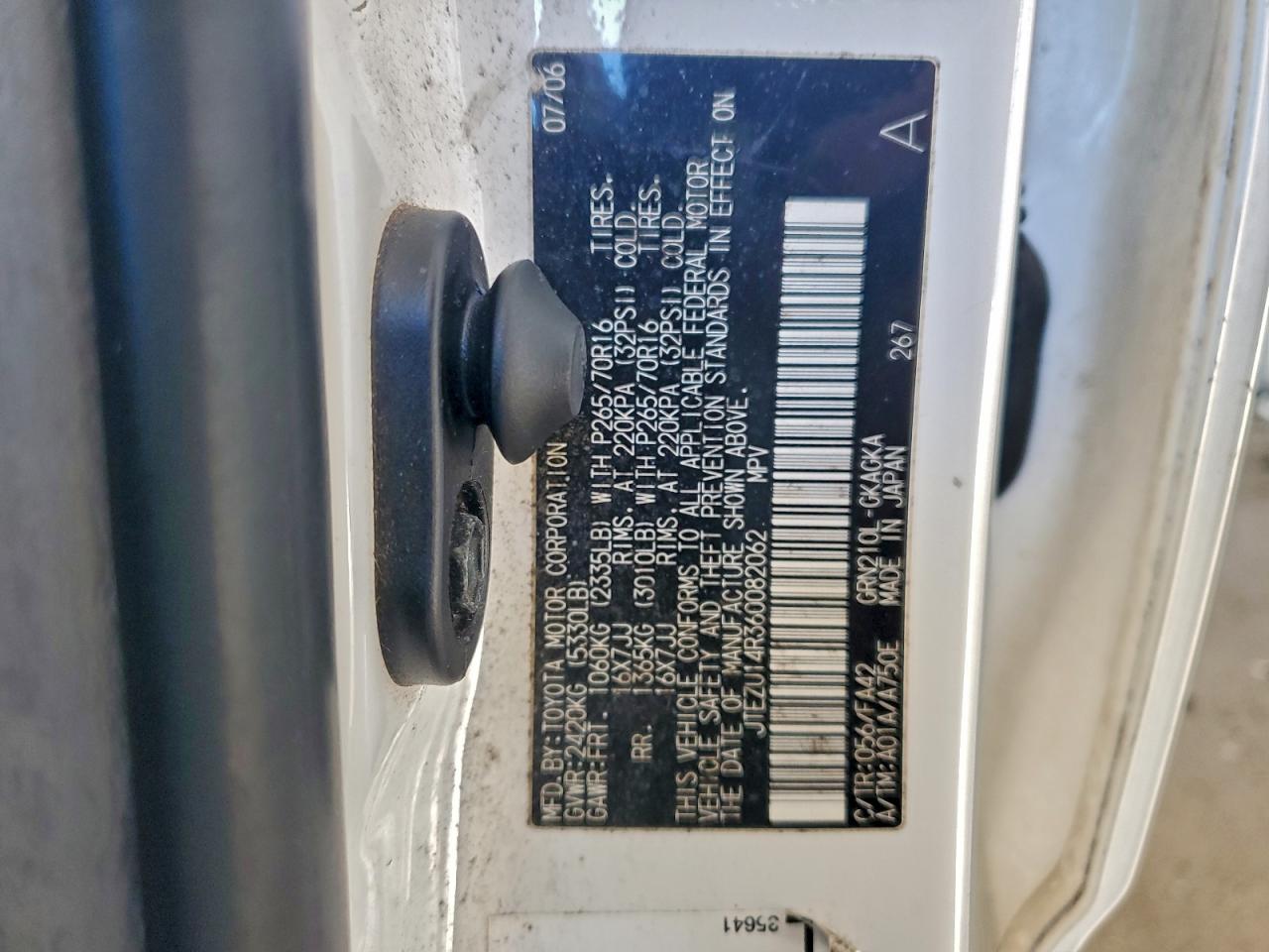 2006 TOYOTA 4RUNNER SR5 photo 14