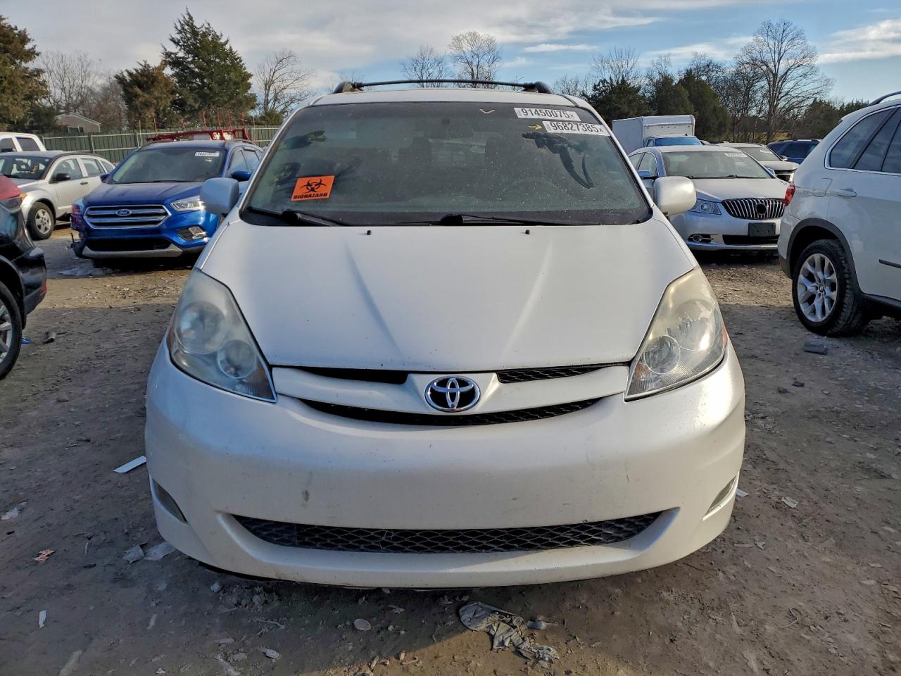 2008 TOYOTA SIENNA XLE photo 5