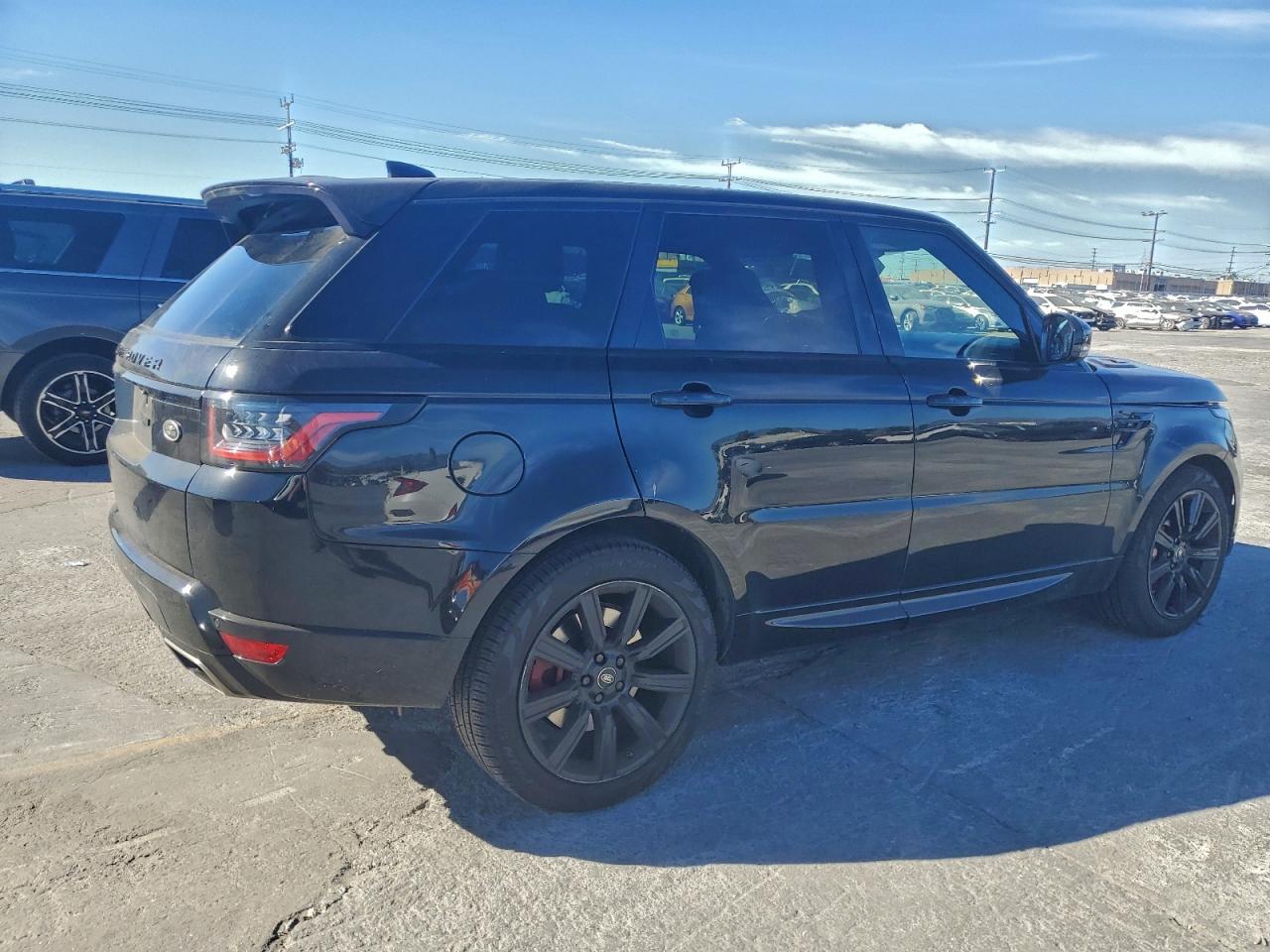 2020 LAND ROVER RANGE ROVER SPORT HST photo 3