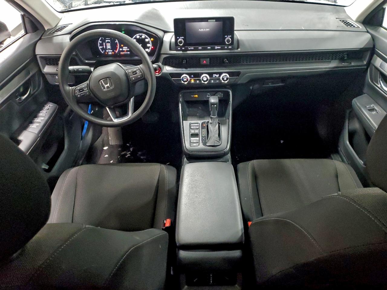 2025 HONDA CR-V LX photo 8