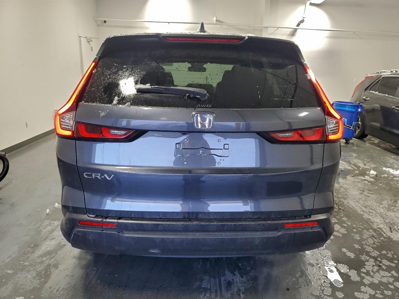 2025 HONDA CR-V LX photo 6