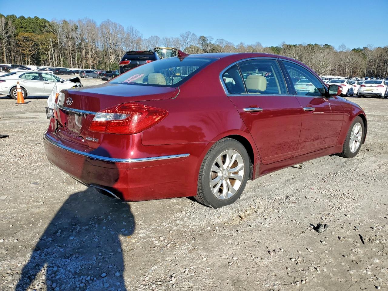 2013 HYUNDAI GENESIS 3.8L photo 3