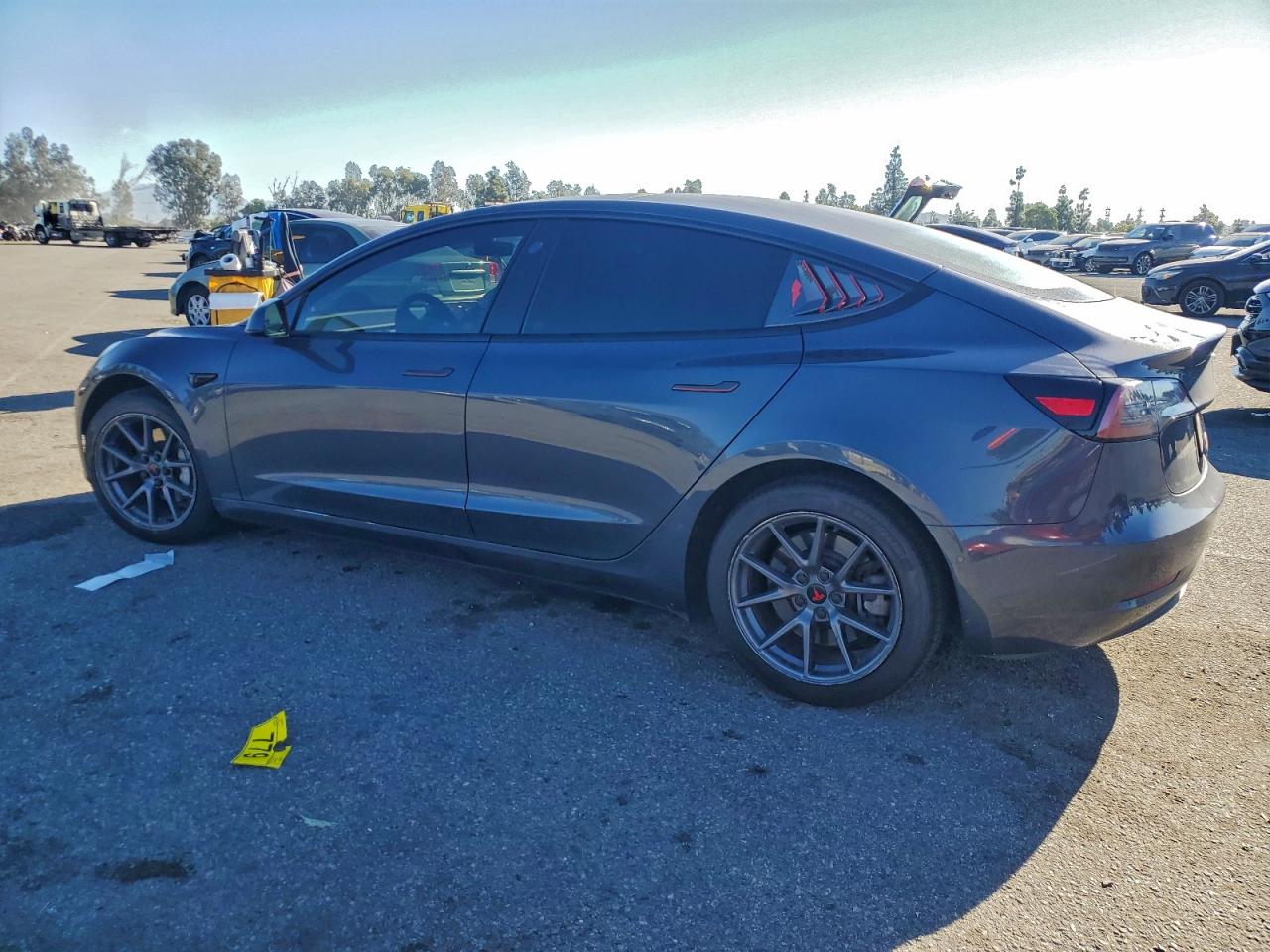 2022 TESLA MODEL 3 photo 2