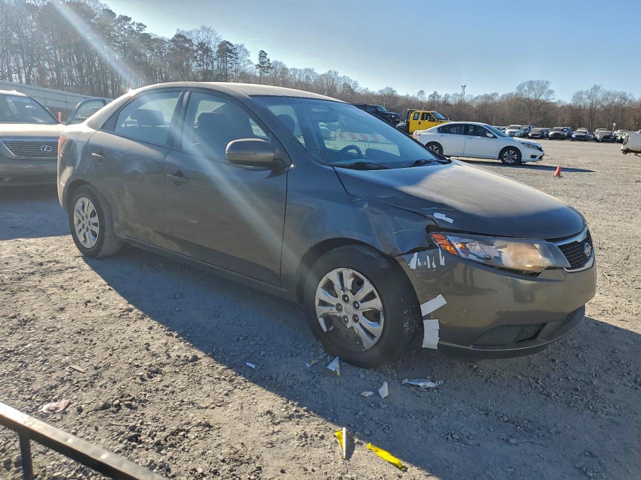 2013 KIA FORTE EX photo 4