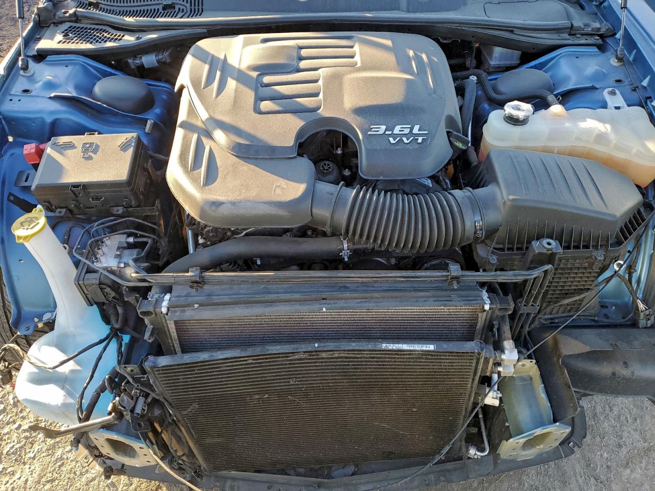 2022 DODGE CHALLENGER SXT photo 11