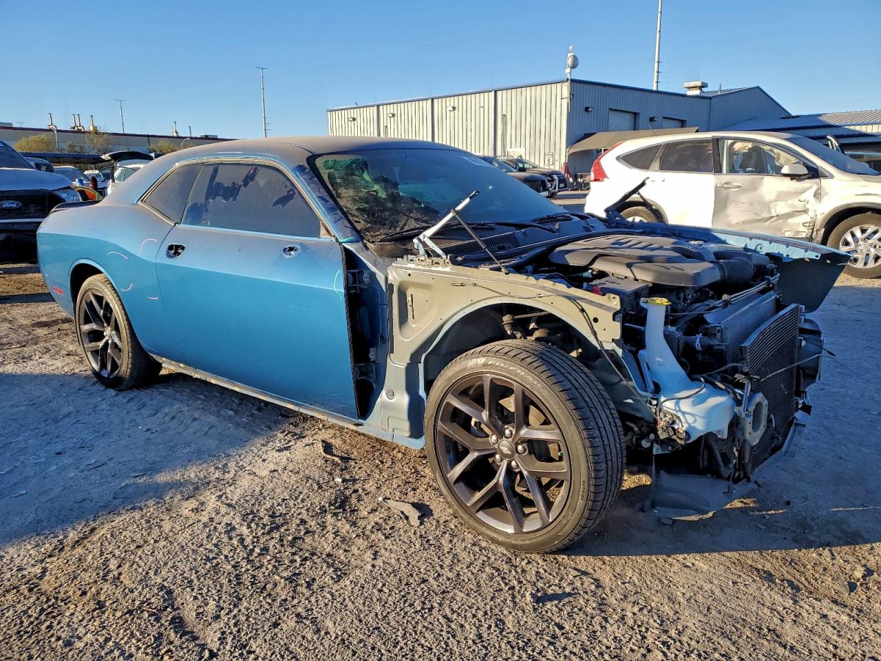 2022 DODGE CHALLENGER SXT photo 4
