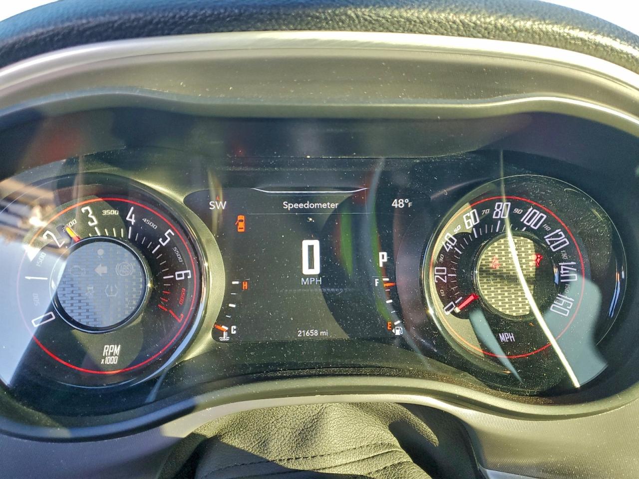 2022 DODGE CHALLENGER SXT photo 9