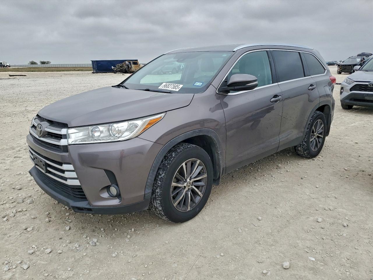 2019 TOYOTA HIGHLANDER