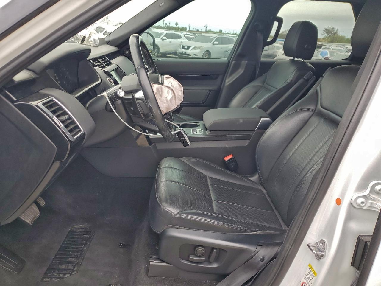 2019 LAND ROVER DISCOVERY SE photo 7