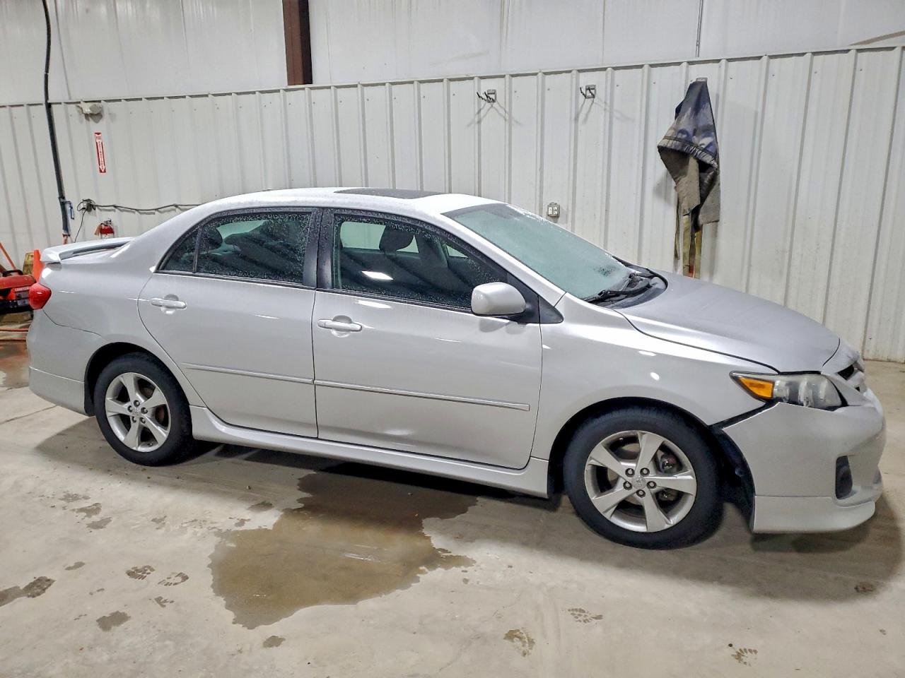 2011 TOYOTA COROLLA BASE photo 4