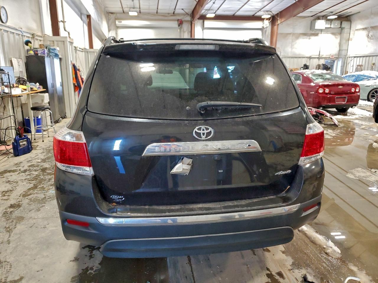 2013 TOYOTA HIGHLANDER BASE photo 6