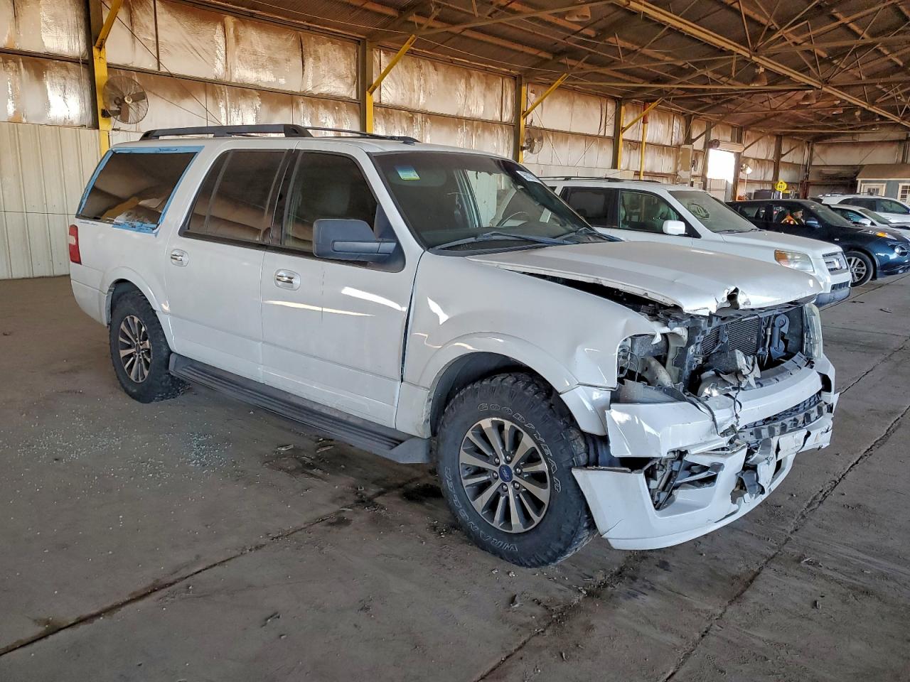 2015 FORD EXPEDITION EL XLT photo 4