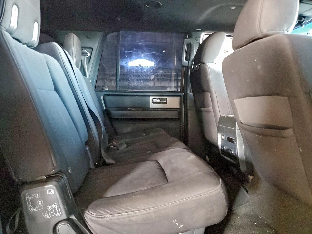 2015 FORD EXPEDITION EL XLT photo 11
