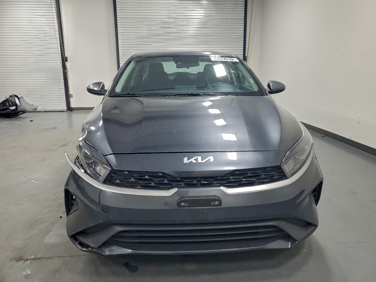 2023 KIA FORTE LX photo 5