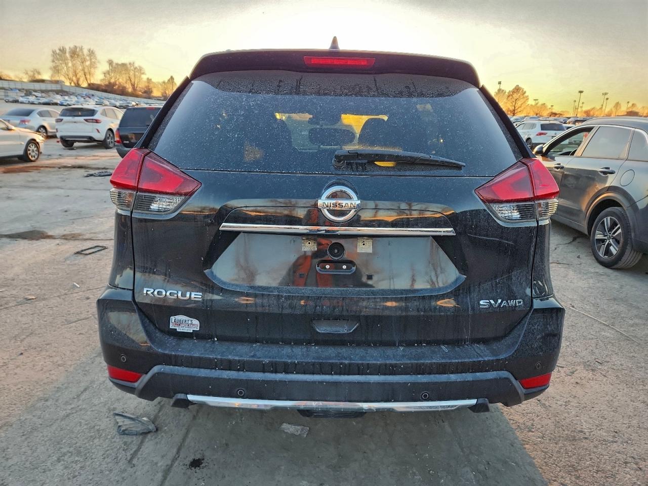 2019 NISSAN ROGUE S photo 6