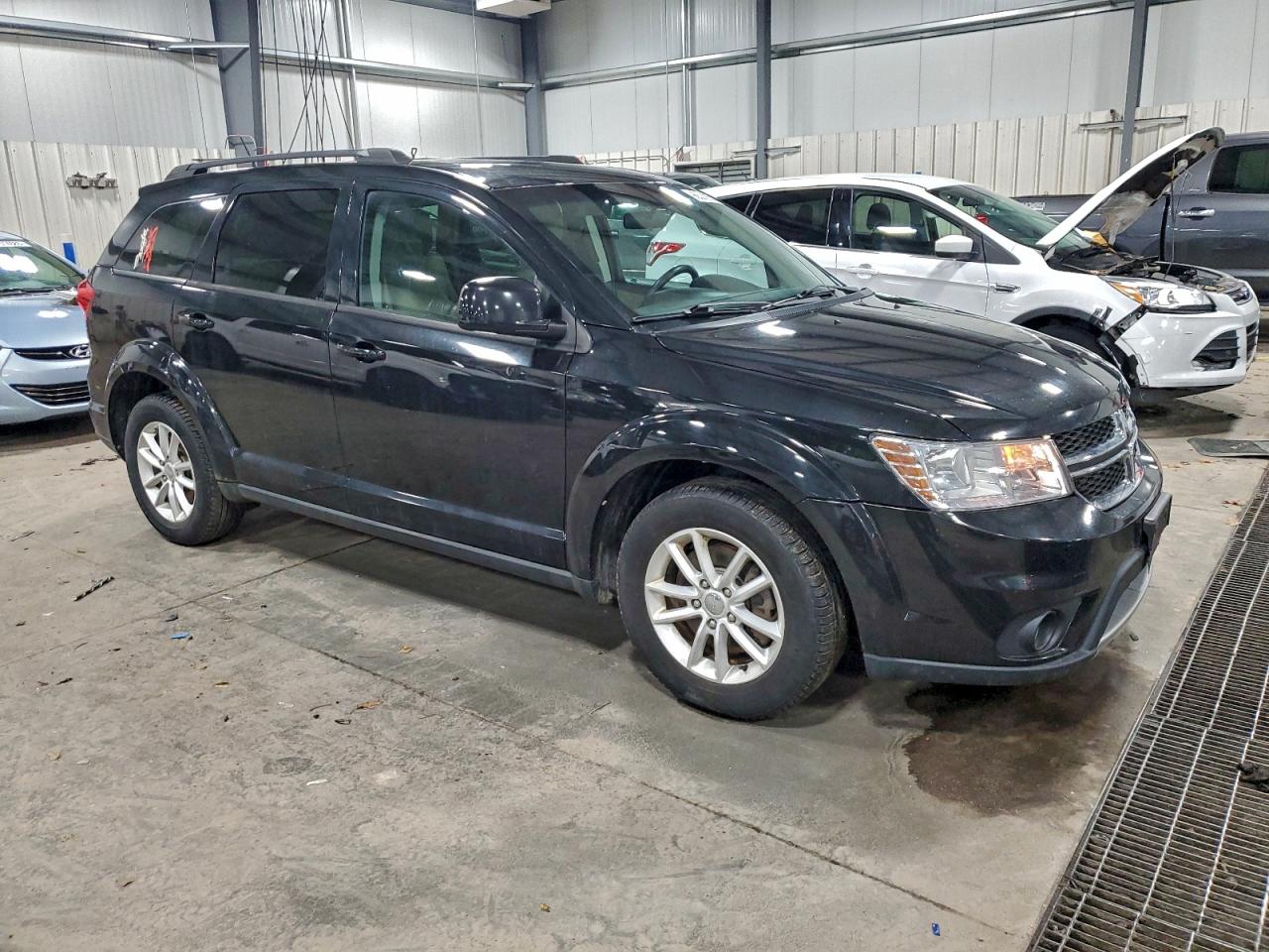 2013 DODGE JOURNEY SXT photo 4