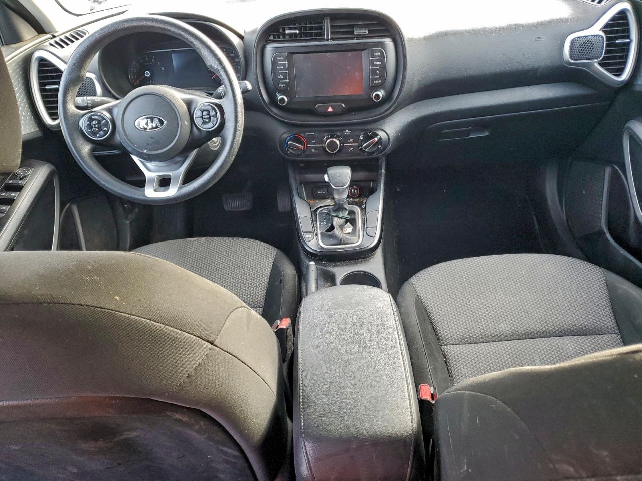 2020 KIA SOUL LX photo 8