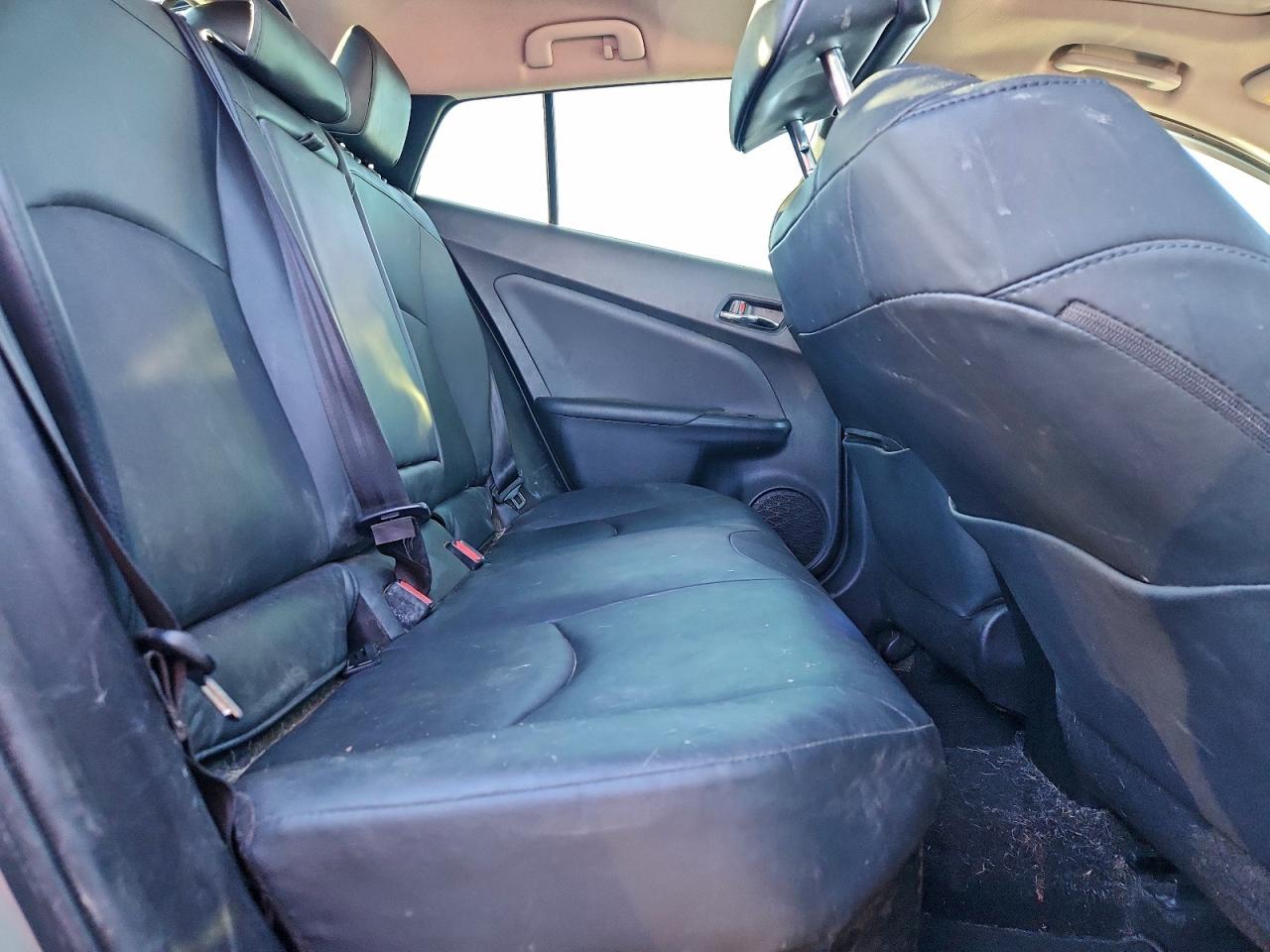 2019 TOYOTA PRIUS photo 10