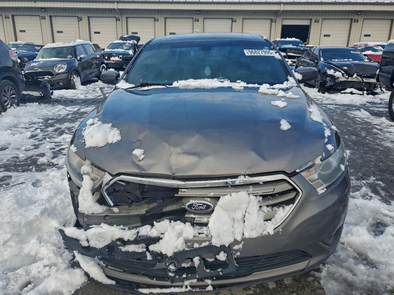 2014 FORD TAURUS SEL photo 5