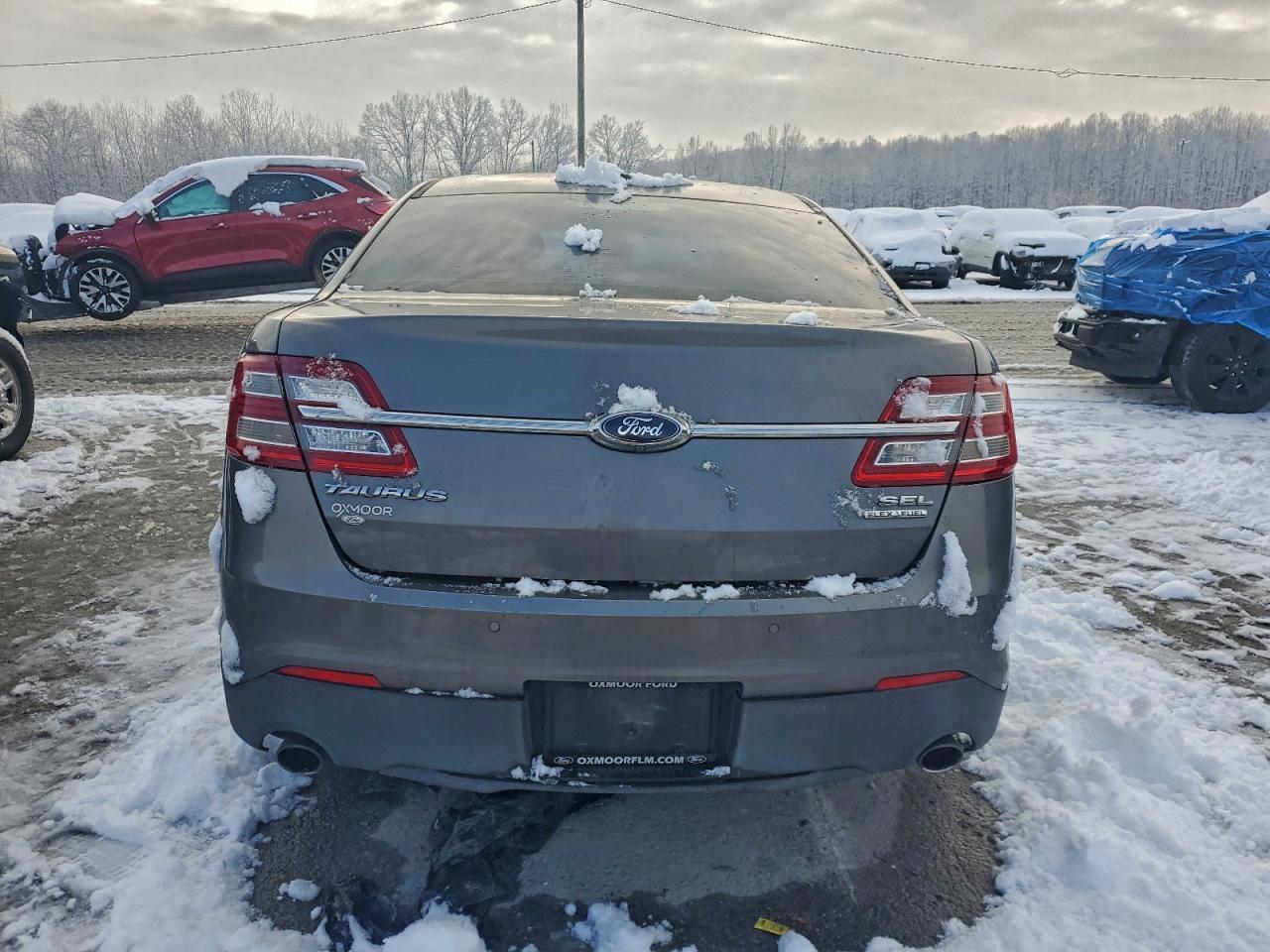 2014 FORD TAURUS SEL photo 6