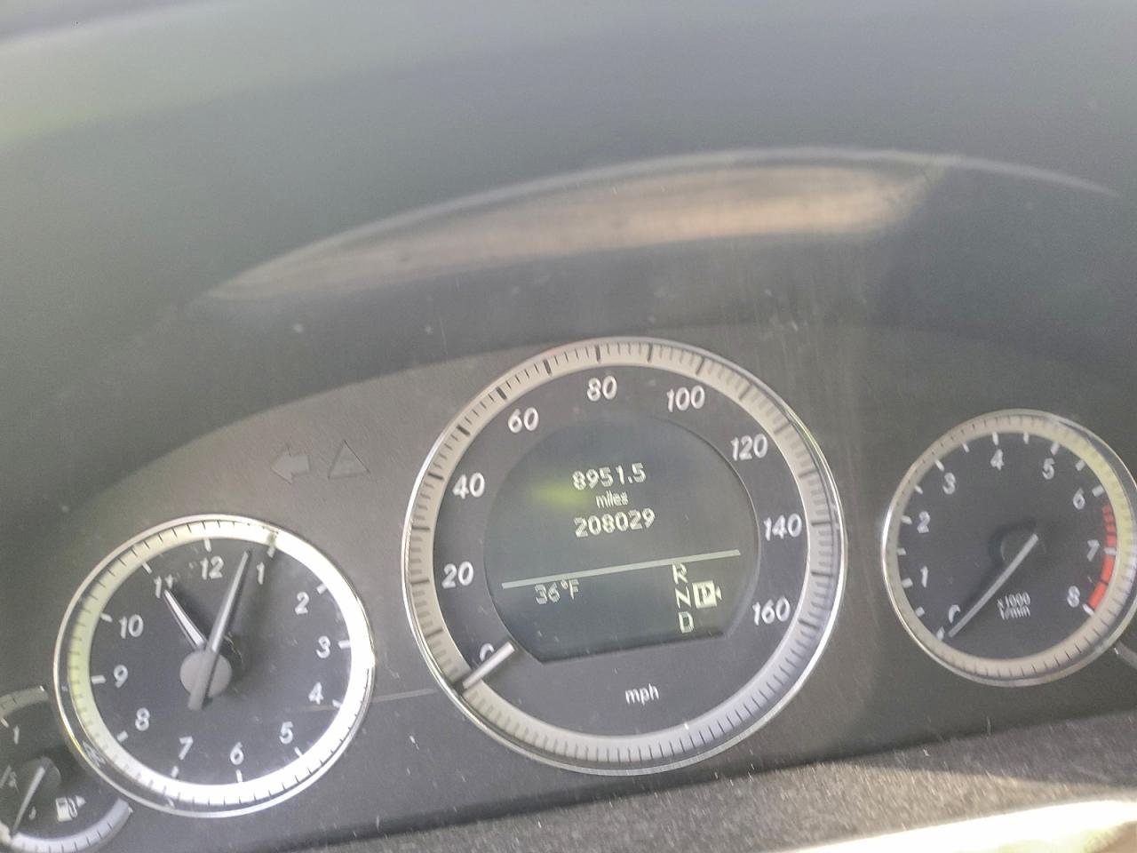 2011 MERCEDES-BENZ E 350 4MATIC photo 9