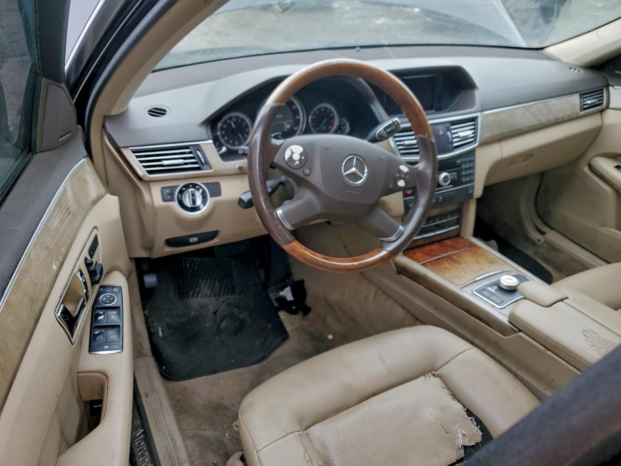 2011 MERCEDES-BENZ E 350 4MATIC photo 8