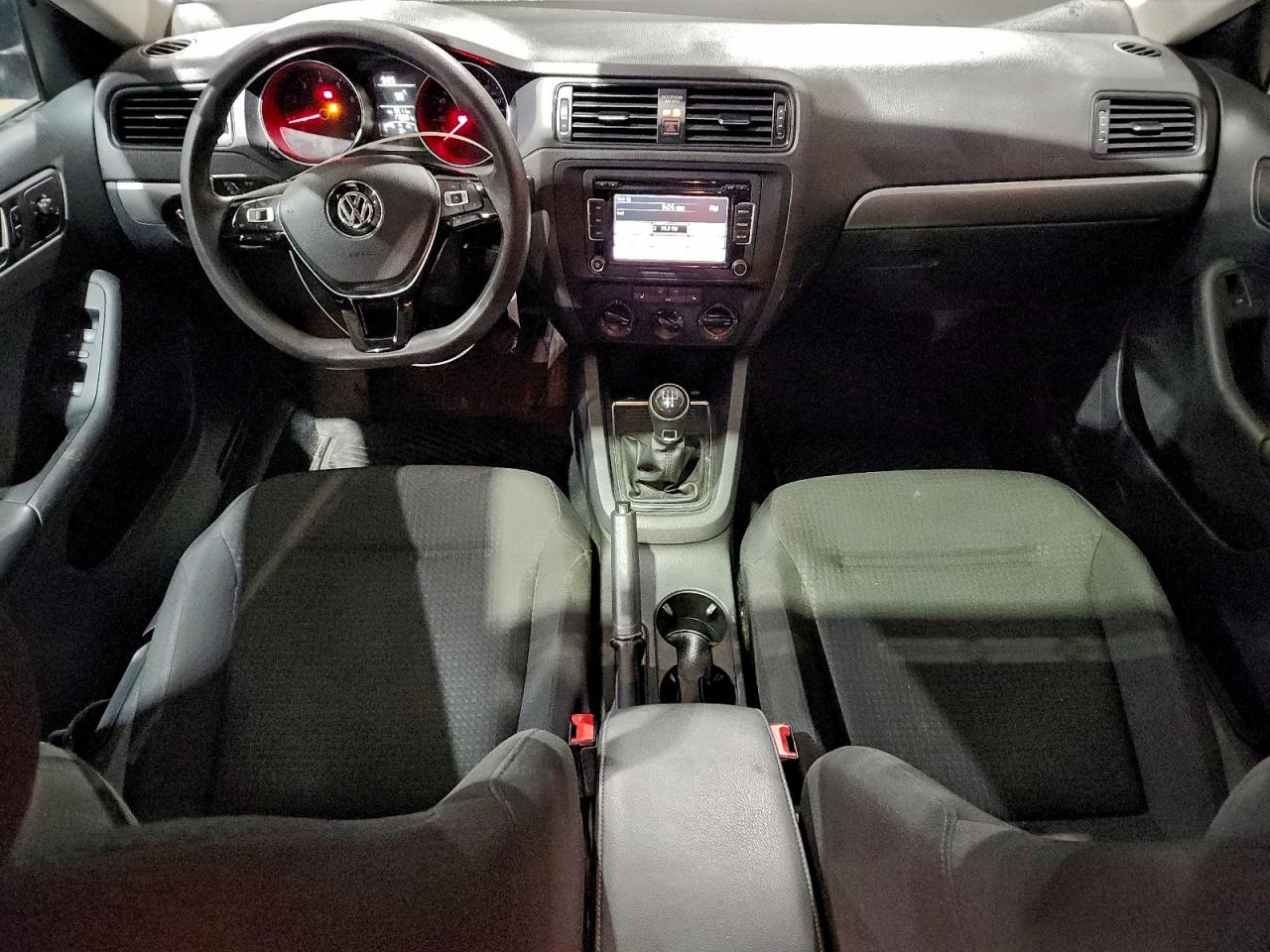 2015 VOLKSWAGEN JETTA BASE photo 8