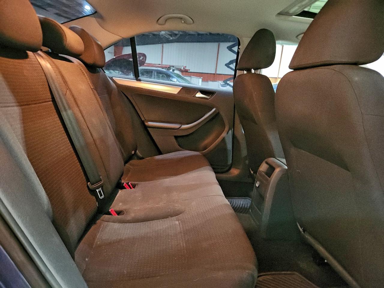 2015 VOLKSWAGEN JETTA BASE photo 10