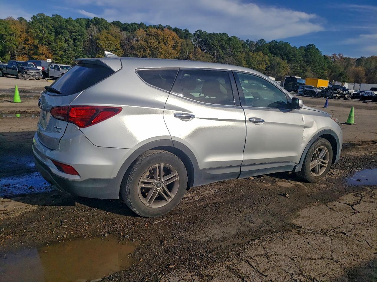 2017 HYUNDAI SANTA FE SPORT photo 3
