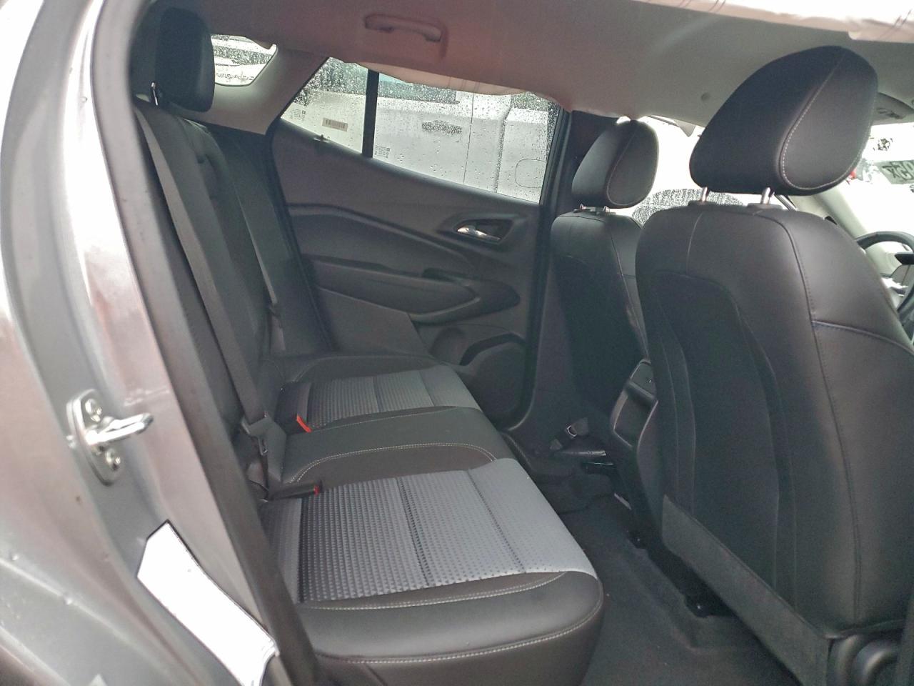 2025 CHEVROLET TRAX 1LT photo 11