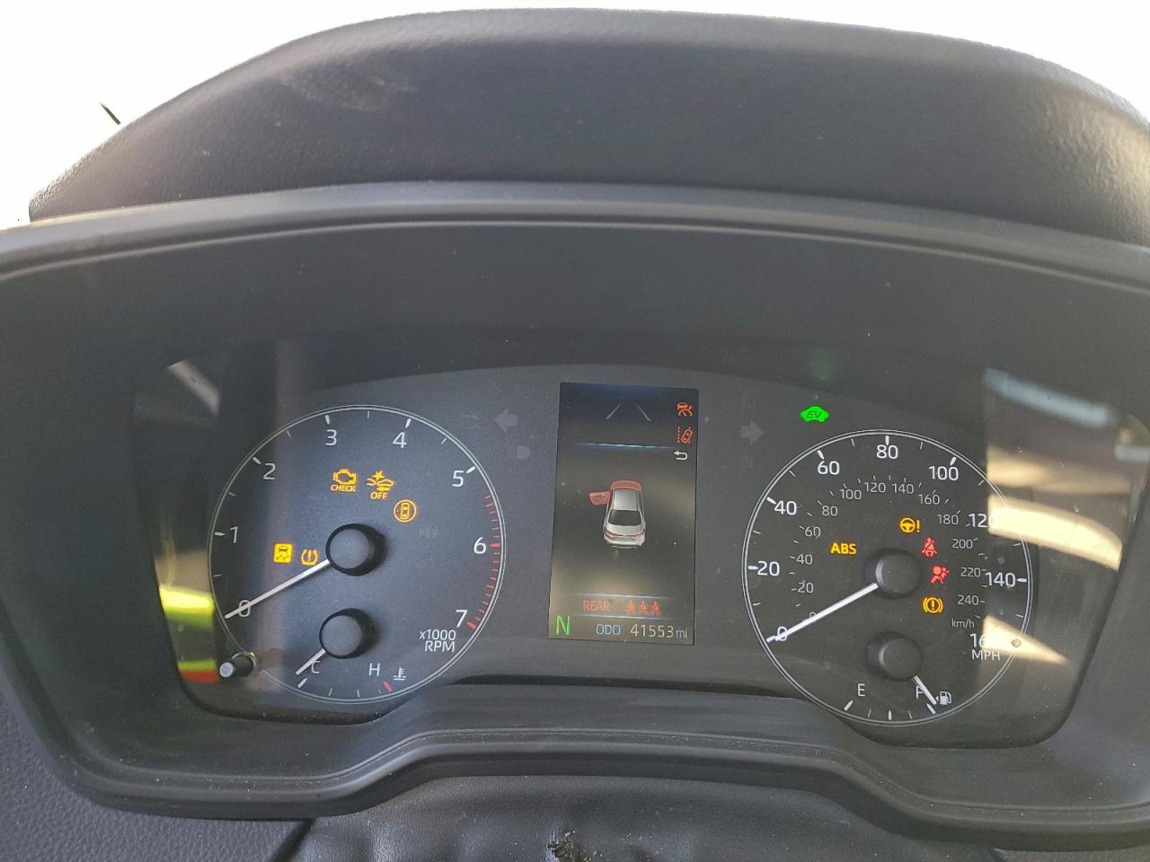 2024 TOYOTA COROLLA LE photo 9