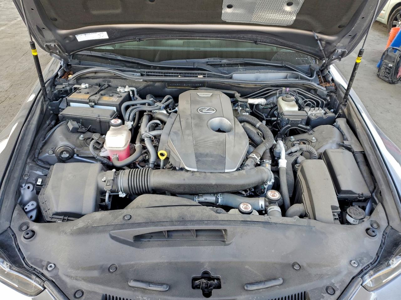 2017 LEXUS IS 200T photo 11