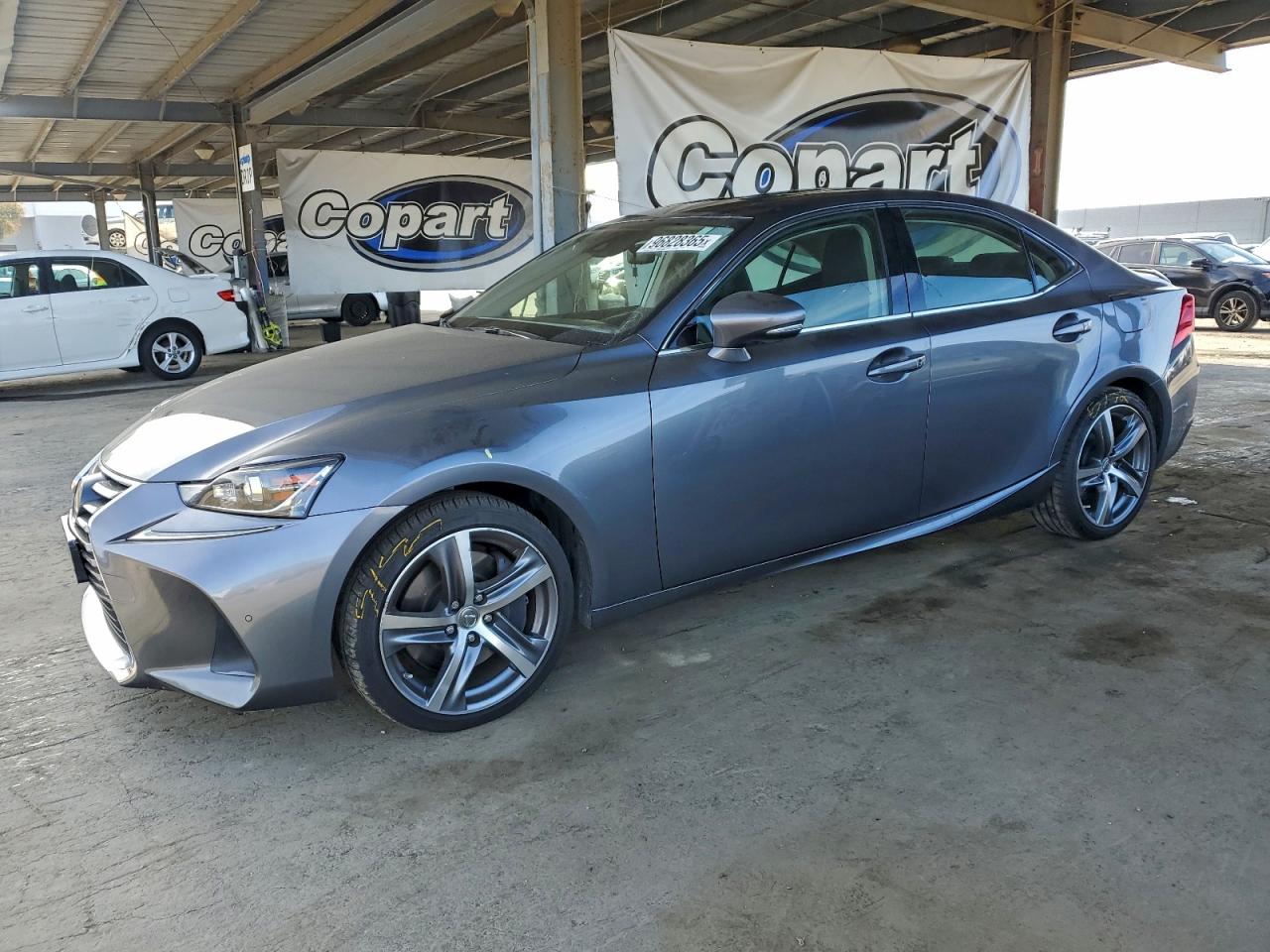2017 LEXUS IS