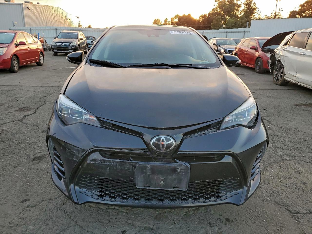 2018 TOYOTA COROLLA L photo 5