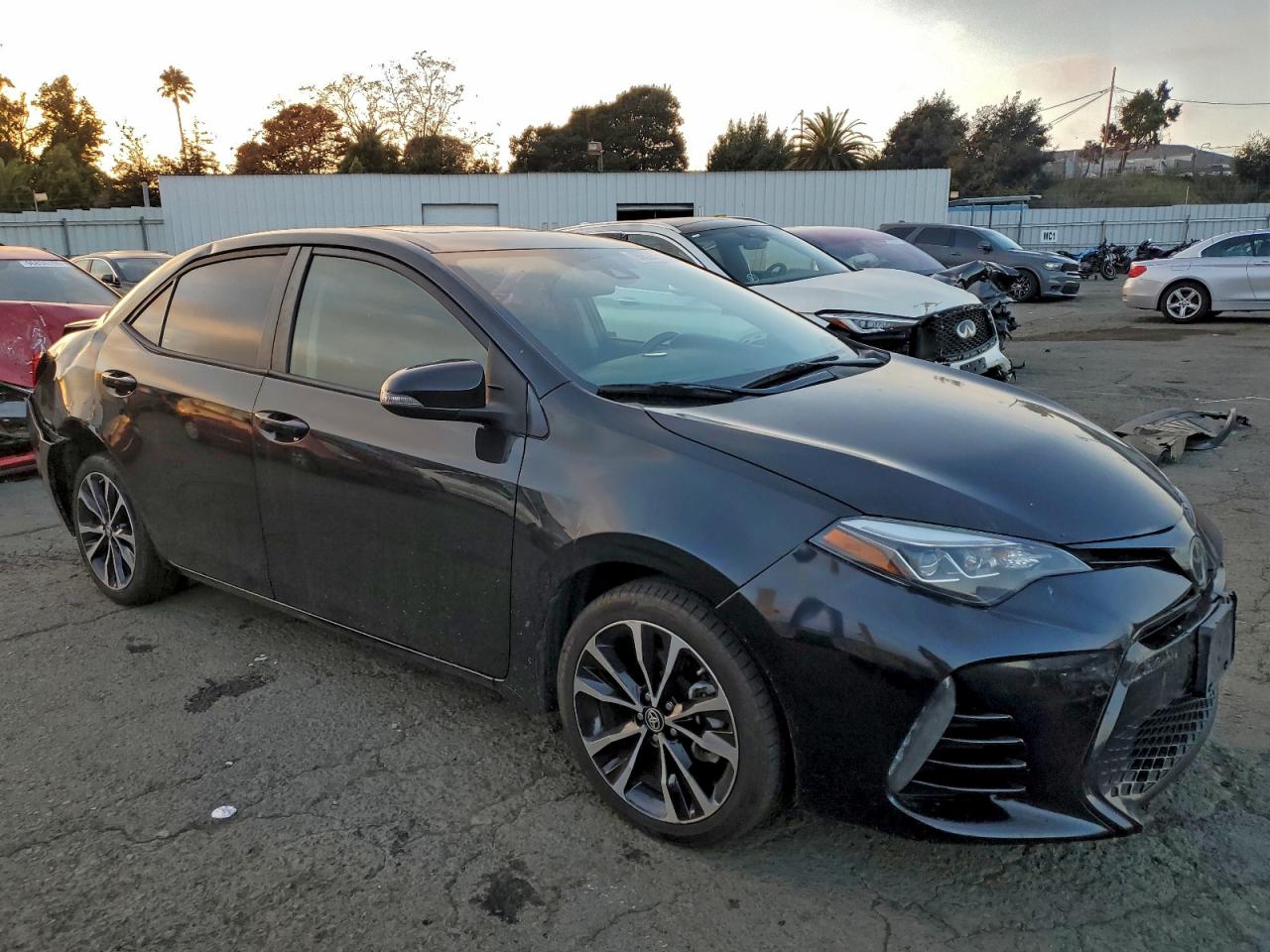 2018 TOYOTA COROLLA L photo 4