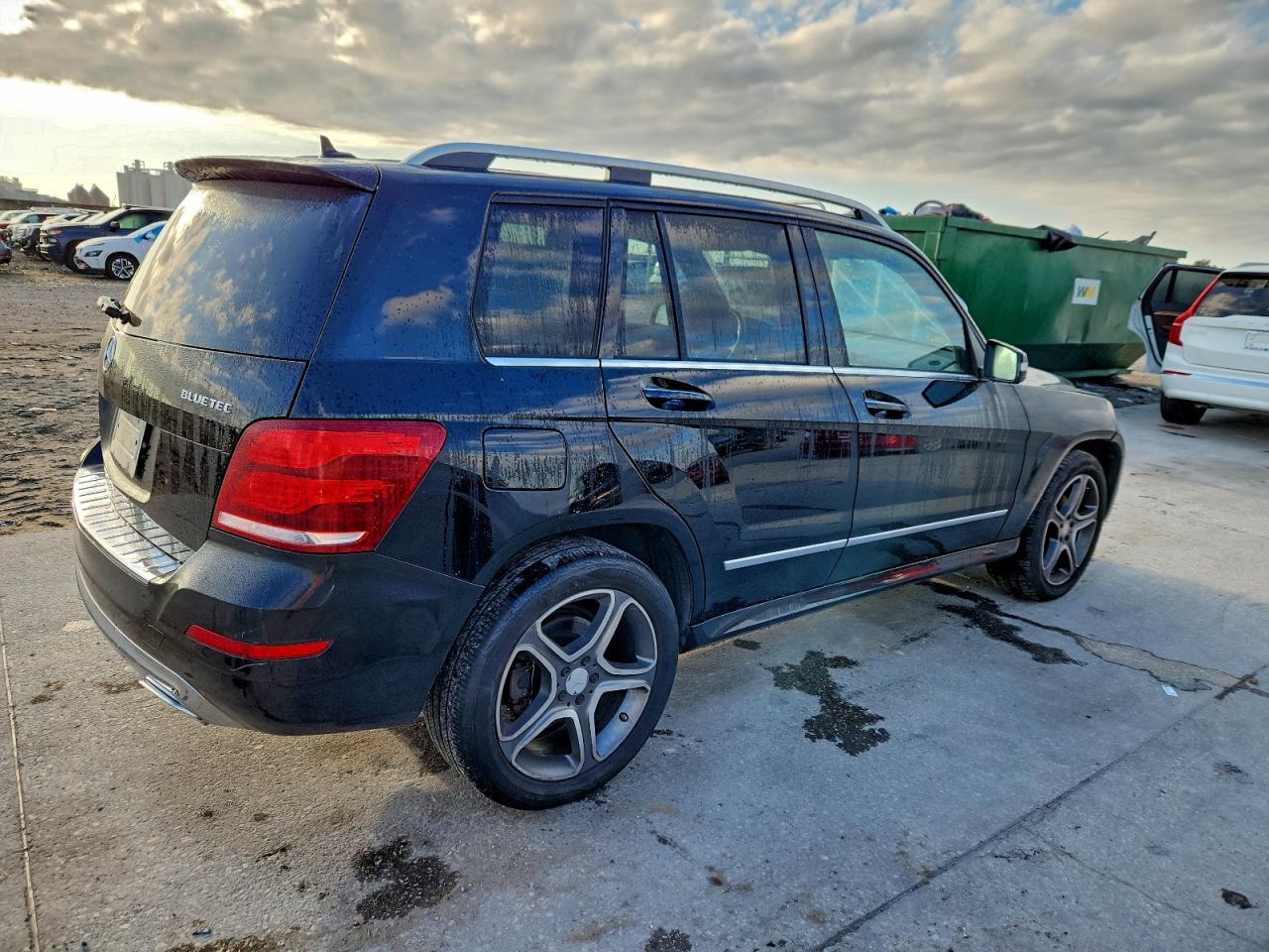 2015 MERCEDES-BENZ GLK 250 BLUETEC photo 3