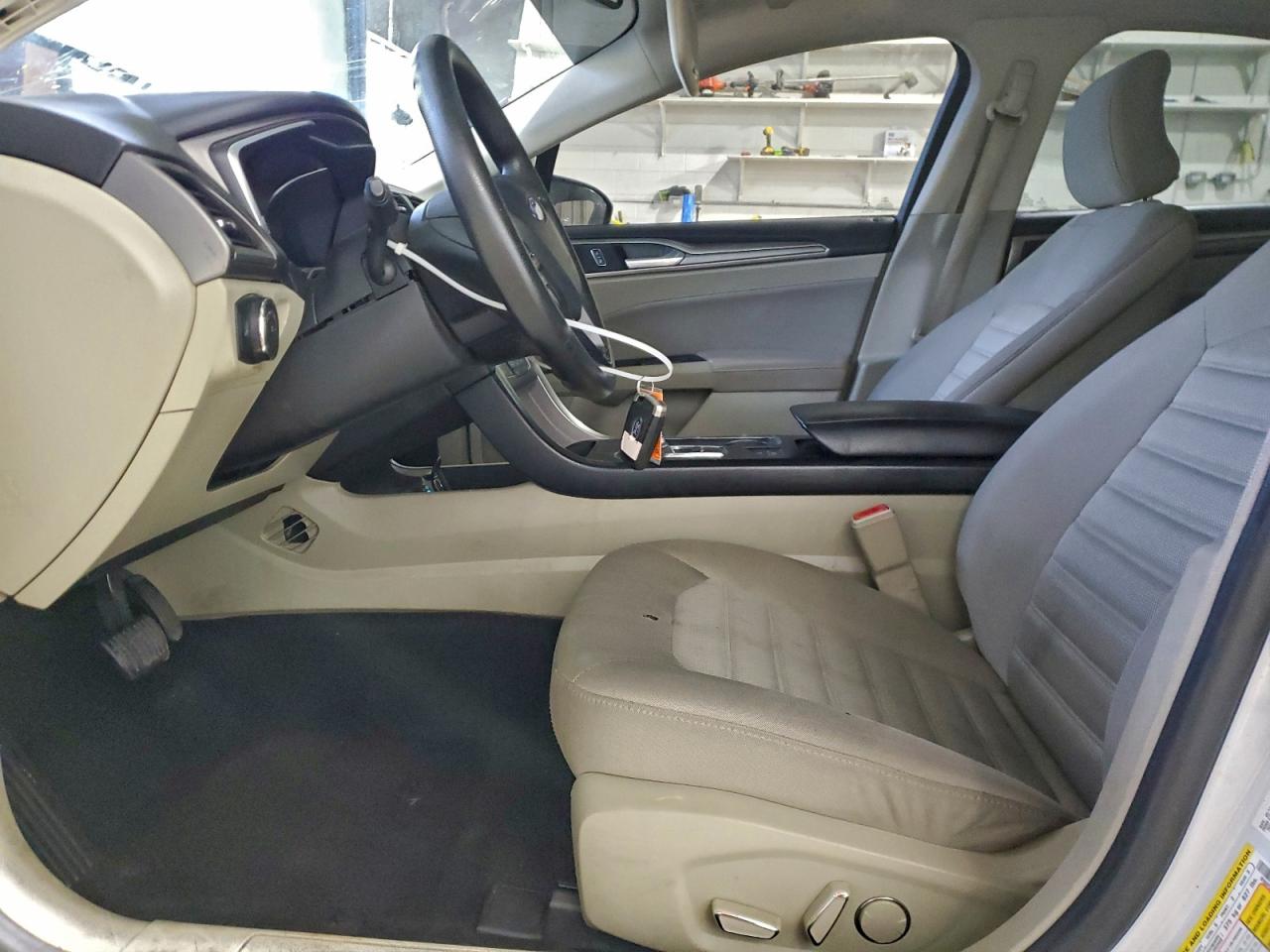 2019 FORD FUSION SE photo 7
