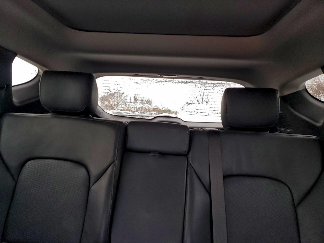 2017 HYUNDAI SANTA FE SPORT photo 10