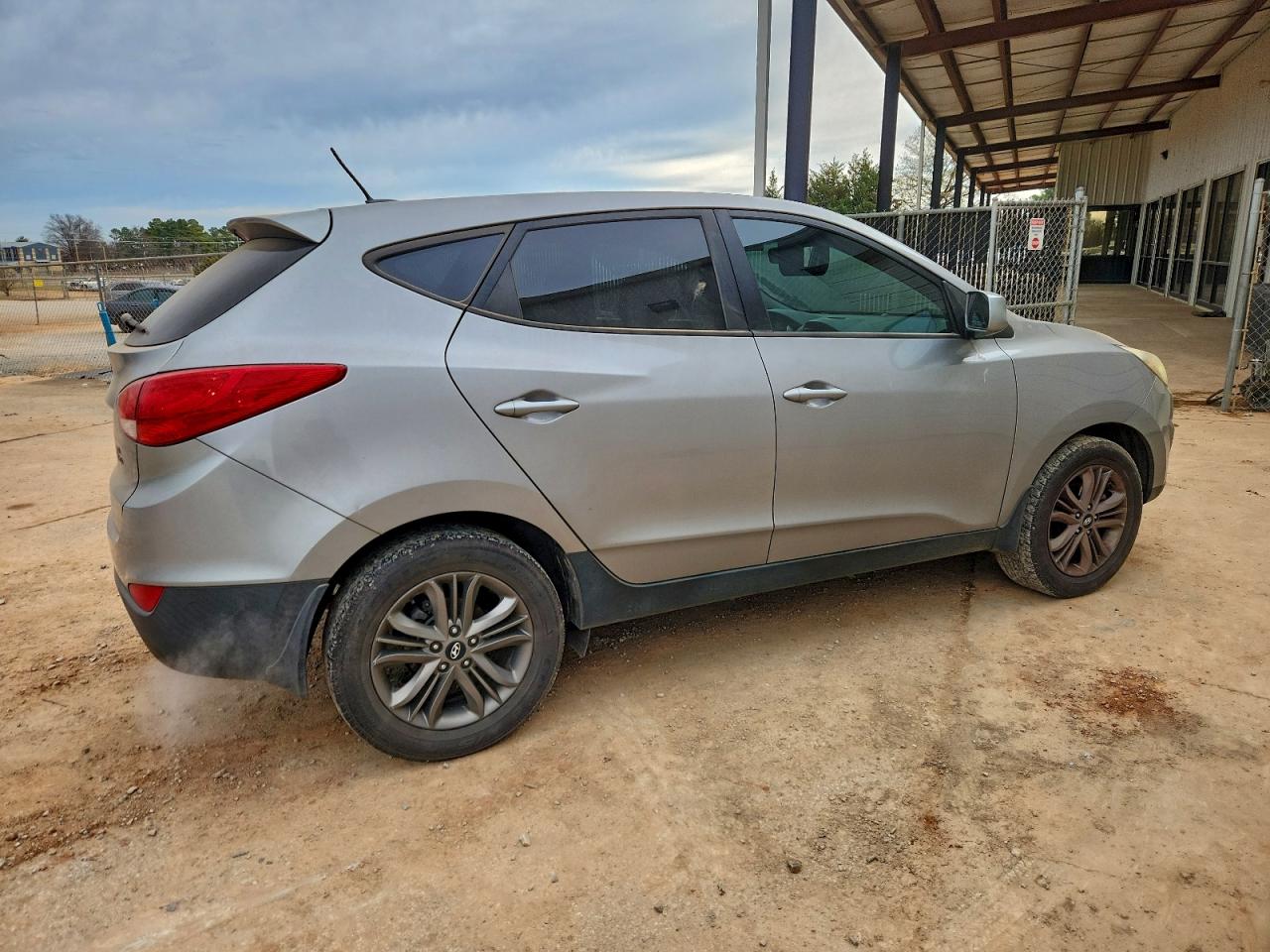2015 HYUNDAI TUCSON GLS photo 3