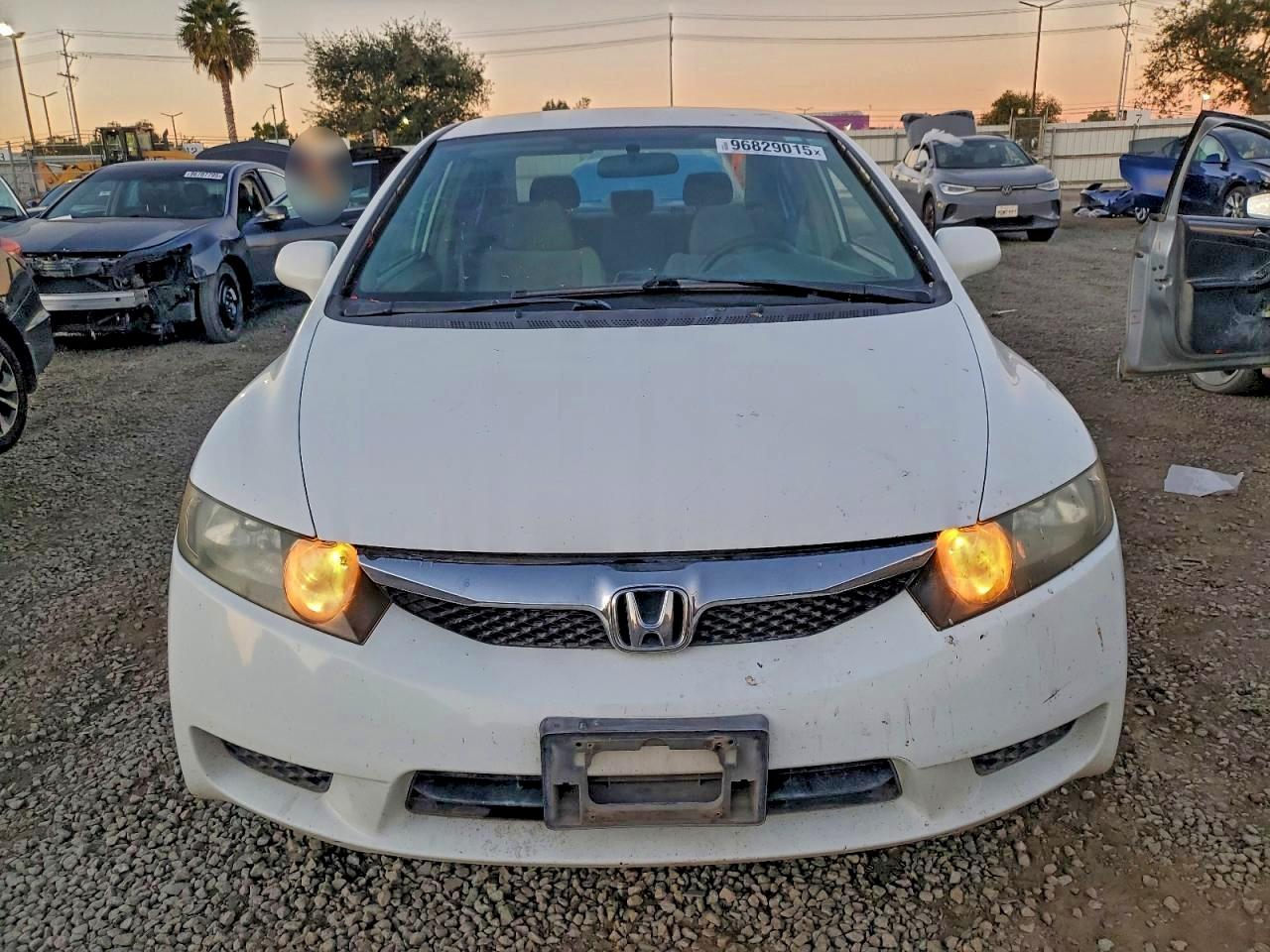 2010 HONDA CIVIC LX photo 5