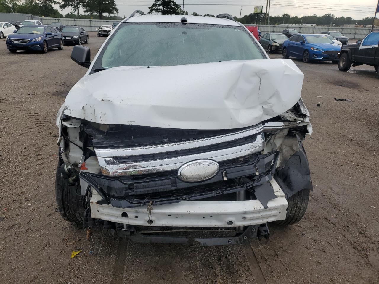 2014 FORD EDGE SE photo 5