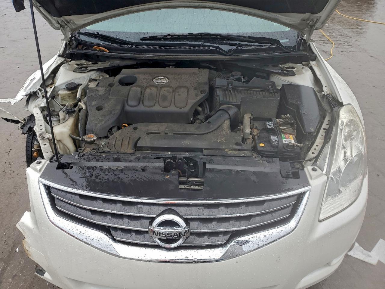 2011 NISSAN ALTIMA BASE photo 11