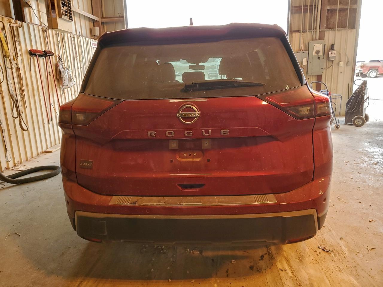 2025 NISSAN ROGUE SV photo 6