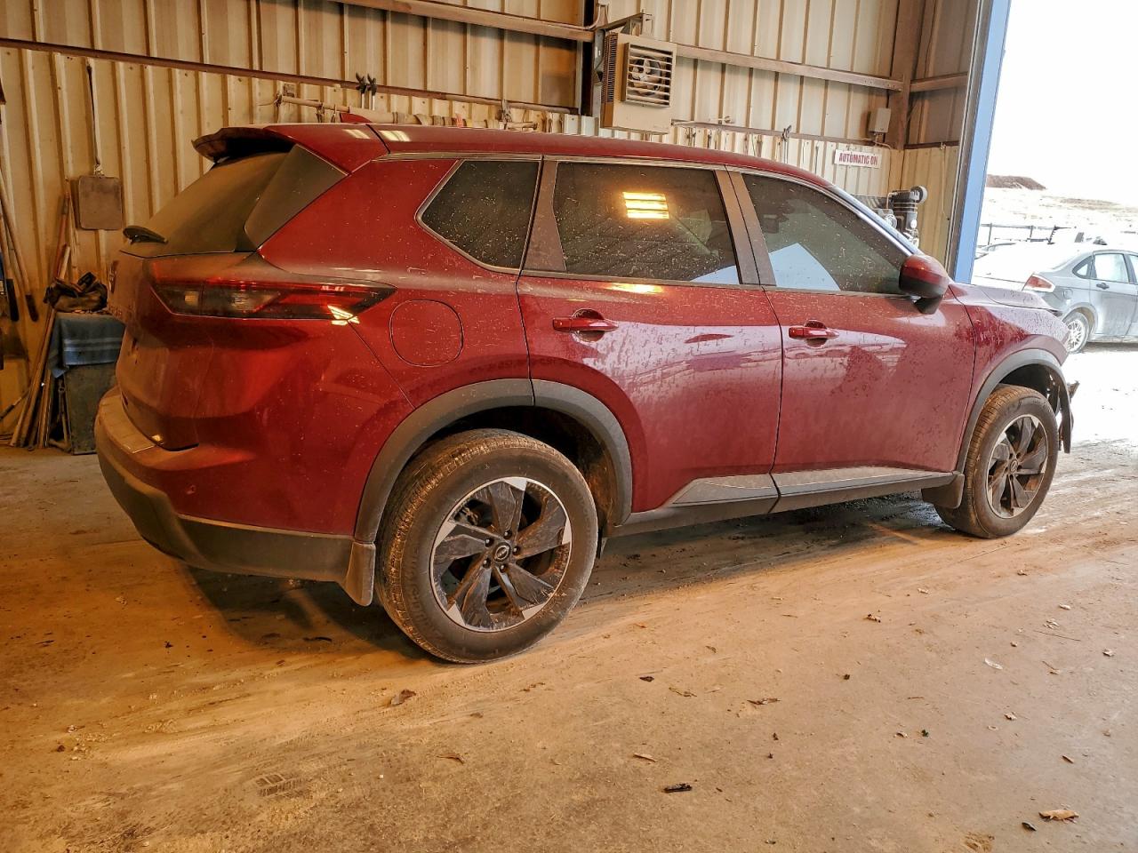 2025 NISSAN ROGUE SV photo 3