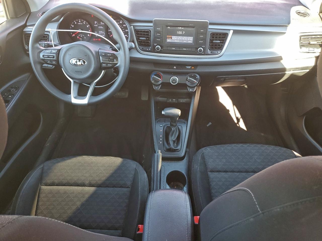 2018 KIA RIO LX photo 8