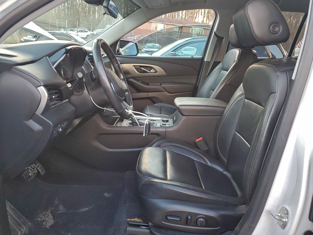 2019 CHEVROLET TRAVERSE LT photo 7